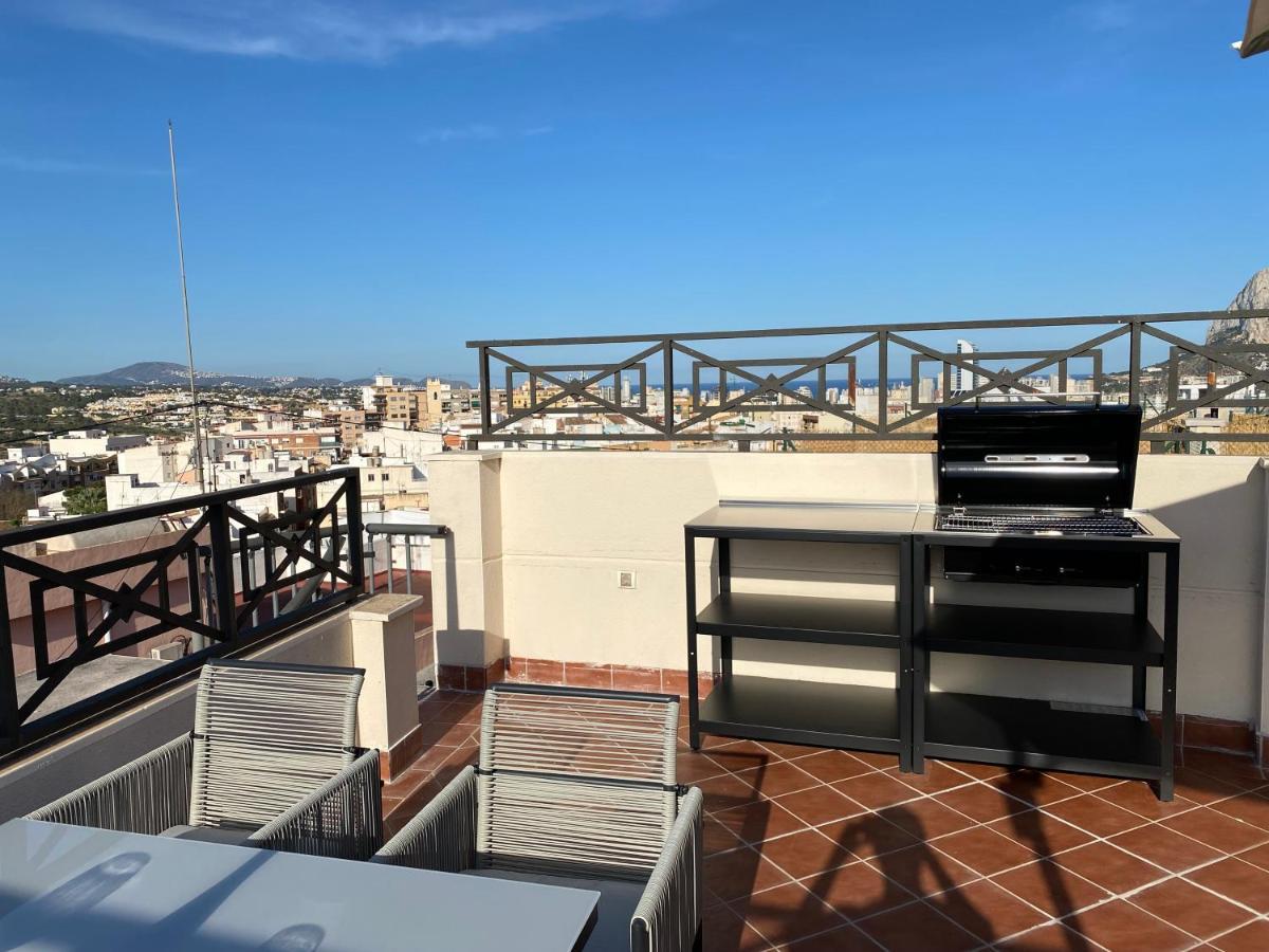 Apartment With Solarium/Terrace. カルプ エクステリア 写真