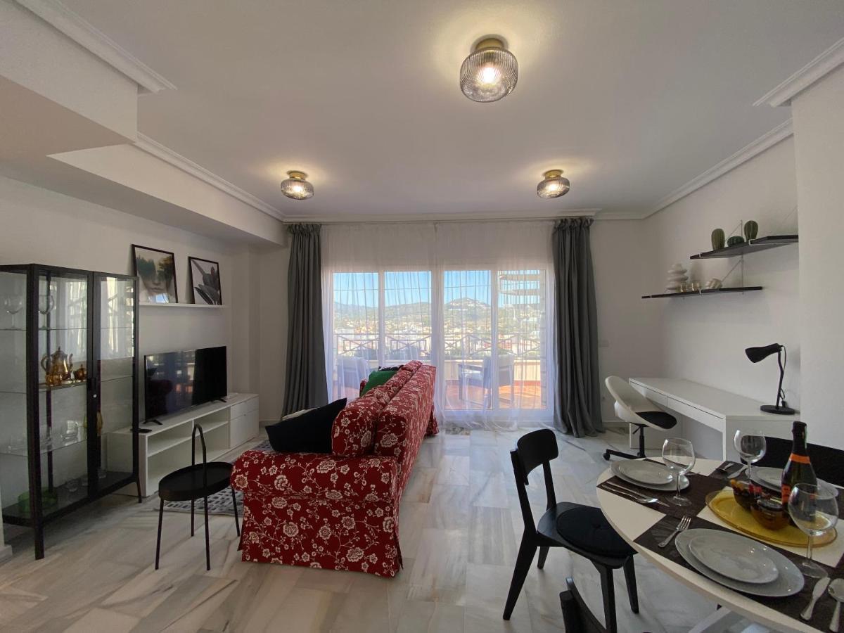 Apartment With Solarium/Terrace. カルプ エクステリア 写真