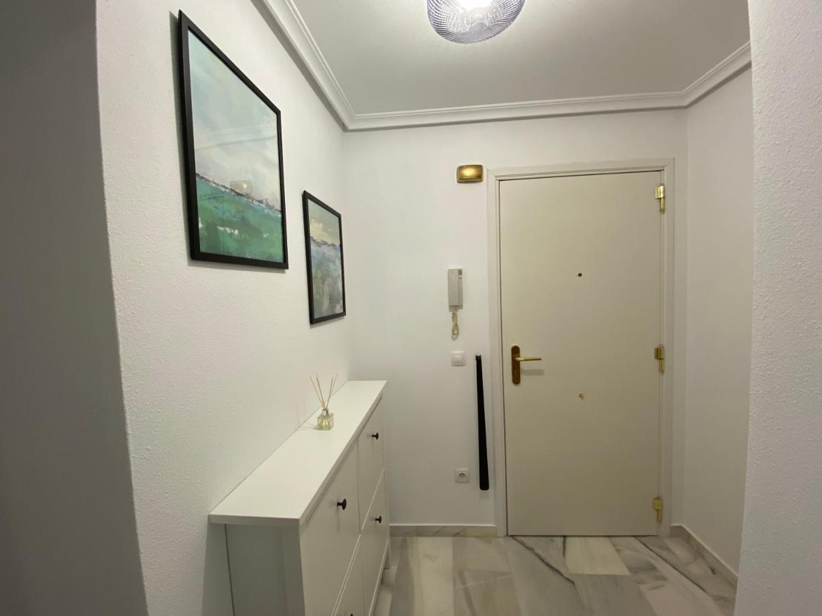 Apartment With Solarium/Terrace. カルプ エクステリア 写真